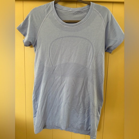 Lululemon Swiftly Tech Short Sleeve - Picture 2 of 5